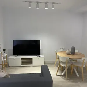 https://apartamento-a-50-metros-de-la-plaza-del-charco-puerto.tenerifehoteles.net